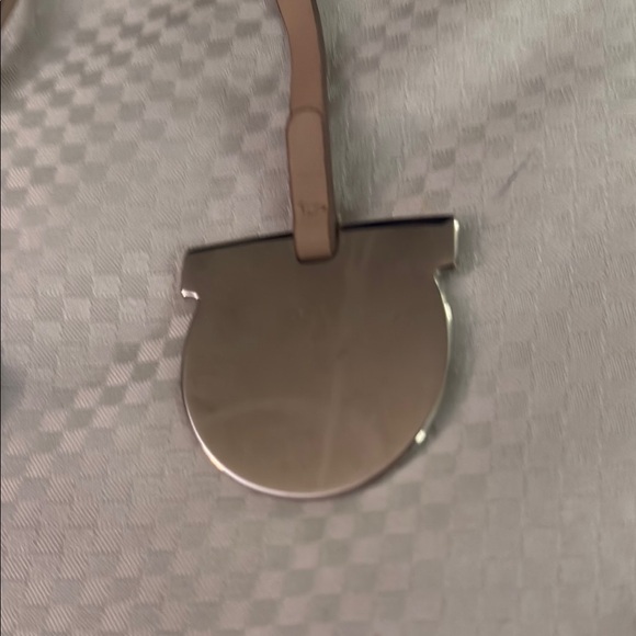 Salvatore Ferragamo Tan Leather Strap with Silver Accent - Picture 4 of 5